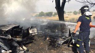 Arde una escombrera detrás de Mercamadrid