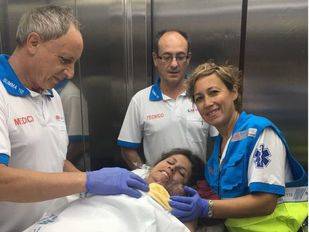 Una mujer da a luz en su casa de Alcalá de Henares