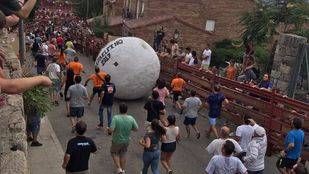 VÍDEO l El accidentado boloencierro de Mataelpino