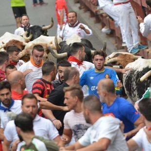 Ocho heridos en el penúltimo encierro de 'Sanse'