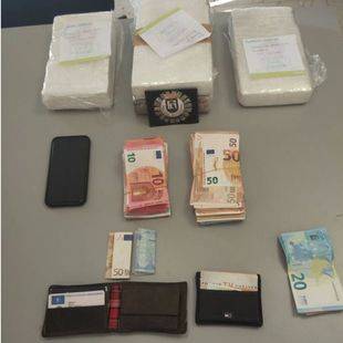 Dos detenidos en Ciudad Lineal con 4 kilos de cocaína