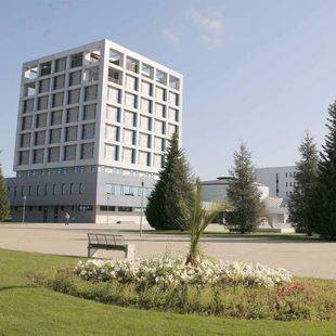 La URJC suspende clases por falta de profesores