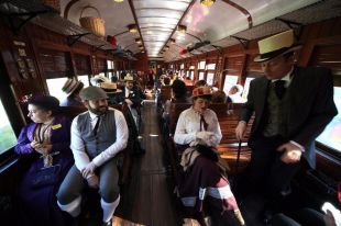 El otoño trae de nuevo el Tren de la Fresa