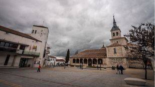 Marcha ciclista solidaria en Torres de la Alameda por el cáncer infantil
