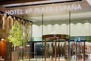 Plaza de España tendrá un nuevo hotel en Navidad