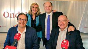 Luis Martínez Hervás y Santiago Llorente, alcaldes de Parla y Leganés, en Com.Permiso de Onda Madrid.