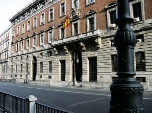 Madrid se mantiene como la región con la deuda más baja