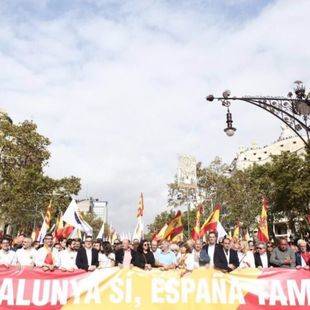 La 'mayoría silenciosa' grita de nuevo en Barcelona