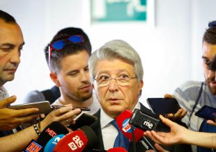 Cerezo: "Venimos a jugar un partido deportivo, no es una manifestación política"