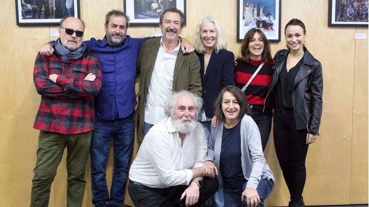 Veronese con la compañía de 'Espía a una mujer que se mata'