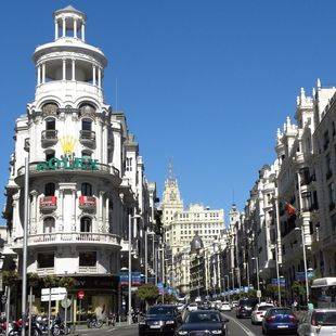 Calvo rechaza el "sobrecoste" en las obras de Gran Vía