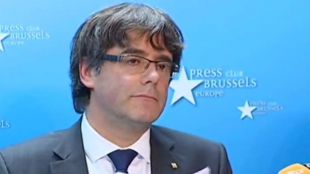 Puigdemont no pide asilo y da validez a las elecciones del 21-D