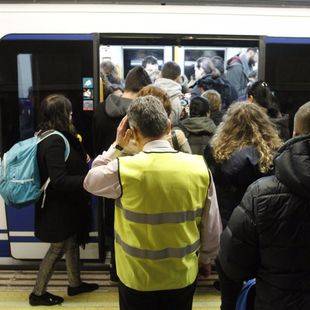 La seguridad del suburbano, a huelga en noviembre