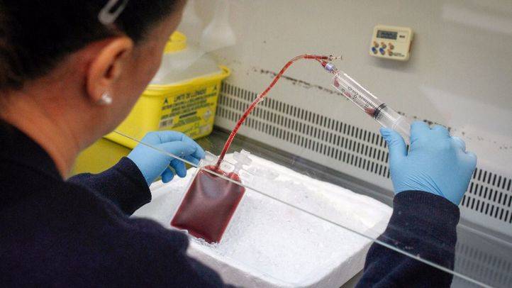 Banco de sangre de cordón umbilical en el Centro de transfusiones de la Comunidad de Madrid.