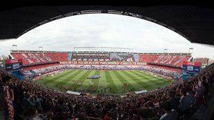 Aficionados despiden el Calderón