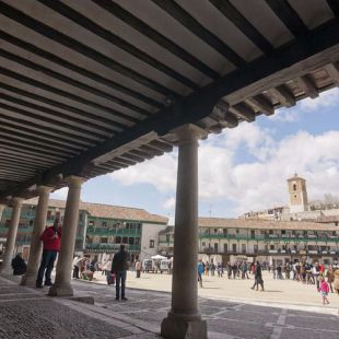 PP y PSOE registran una moción de censura contra el alcalde de Chinchón