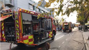 Arde un bloque de oficinas en 'Sanse'