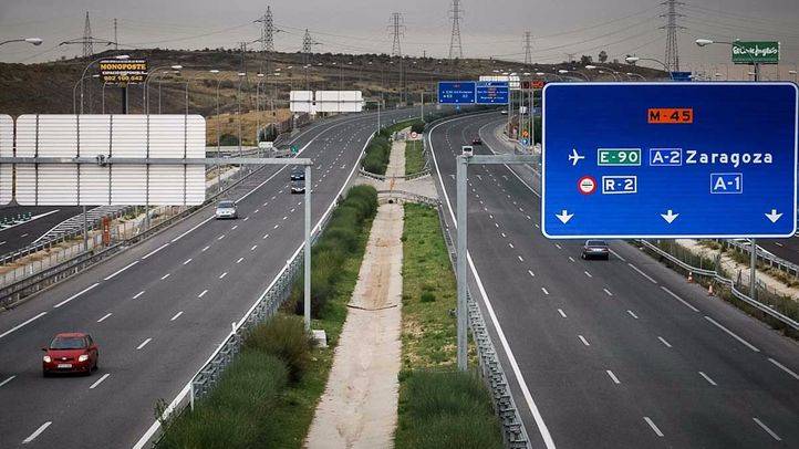 Autopista, autovia o carretera M45 a la altura de San Fernando de Henares.