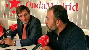 Martínez-Almeida felicita a Murgui por el acuerdo de realojo de la Cañada