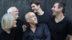 Douglas & Chet conforman un quinteto genial