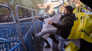 La huelga del taxi termina con la amenaza de un paro indefinido