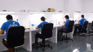 ¿Cuál es el mejor lugar para reparar un dispositivo Apple en Madrid o Mallorca?