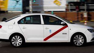 Todos los taxis darán servicio las noches de 'finde' en Navidad