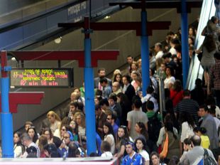Servicios mínimos "abusivos" durante los paros en Metro
