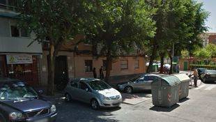 Tres intoxicados por un incendio en Alcalá de Henares