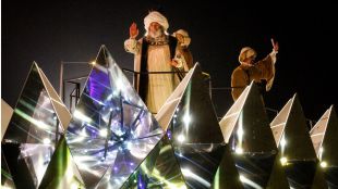 Los Reyes reciclarán las carrozas de 2017 y 2016