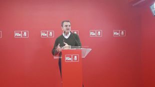 Franco critica la "subasta" en centros de violencia machista