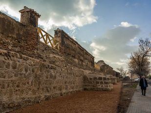 Talamanca y su ‘Gran Muralla Árabe’