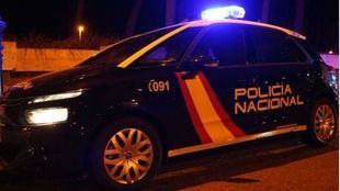 Un joven de 18 pega a su novia y la encierra en un armario