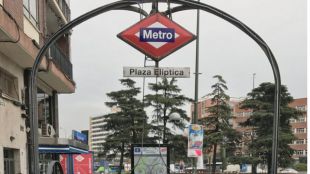 Acosadas en la línea 11 de Metro