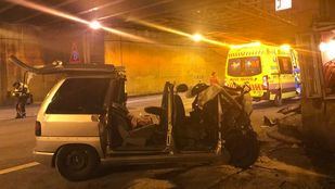 Colisión contra un muro en un túnel de la AP-6