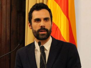 Torrent acata al Constitucional y suspende el Pleno