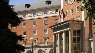 La Complutense saca 651 plazas de profesor