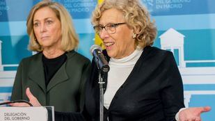 Carmena y la tecnología 'salvan' a Dancausa de la reprobación en el Pleno