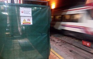El corte afecta a varios andenes y otras estaciones de la Comunidad.