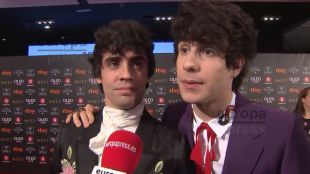 'Los Javis' señalan la plumofobia del cine español