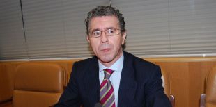 Granados: "Hubo una campaña paralela para Aguirre con dinero de la Comunidad"