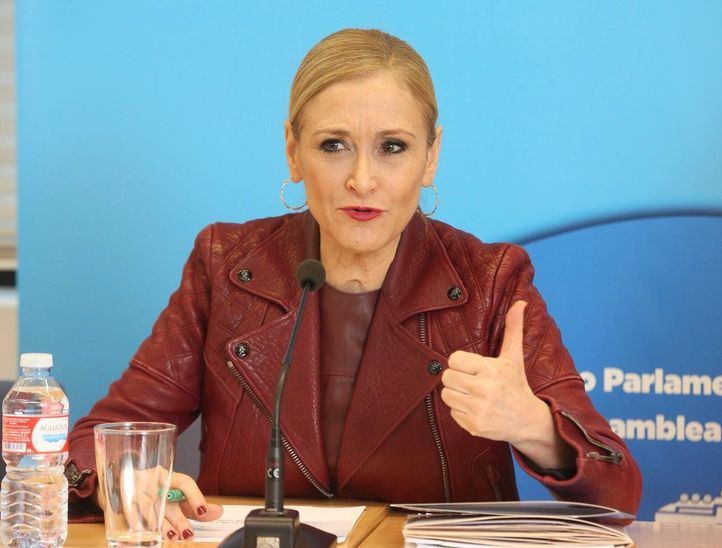 Cristina Cifuentes, en la reunión con los diputados del PP previa al Pleno de la Asamblea de Madrid