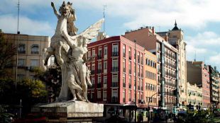 Rommy Arce bloquea el 'vuelo' de los Pegasos