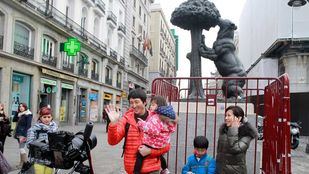 Los turistas 'invaden' Sol: ya hay dos por cada residente