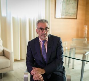 Izquierdo pide a las mujeres que denuncien casos de brecha salarial