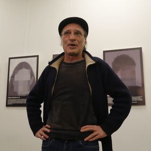 Sierra esquiva la censura y presenta Presos Políticos