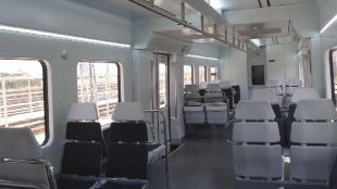 Renfe renueva cien de sus trenes más viejos