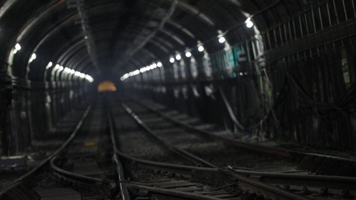 Túnel del metro entre las estaciones de Torre Arias y Canillejas.