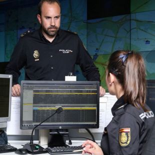 Detenidos por fingir un romance online y estafar 24.000 euros