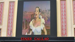 Nace Saritísima: la diva que abandonó Hollywood por el cuplé